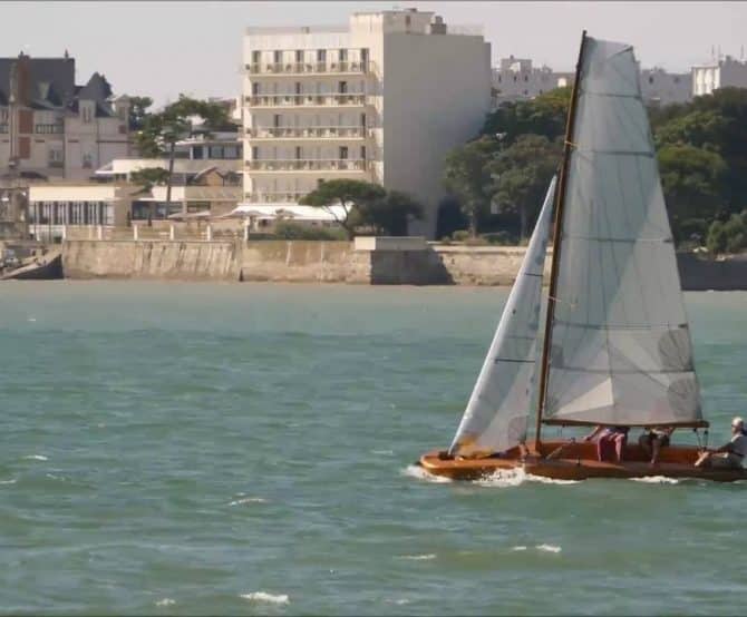 Image Surprise of the Scow