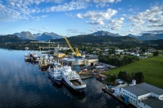 Image The World’s First Hydrogen-Powered Ferry by 2020